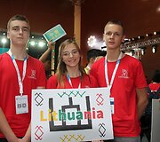 Lietuvos moksleiviai mokslo ir technologijų inovacijų parodoje Kinijoje