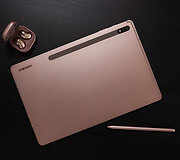 &bdquo;Galaxy Buds Live&ldquo; ir &bdquo;Galaxy Tab S7 Plus&ldquo;