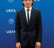 UEFA vakaras Monake: Čempionų lygos burtai ir geriausių žaidėjų apdovanojimai.