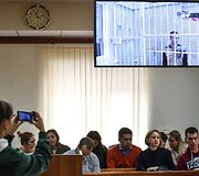 Aleksandras Kokorinas pasirodė Maskvos teisme.