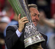 Mirė buvęs Prancūzijos rinktinės ir &bdquo;Liverpool&ldquo; treneris Gerardas Houllier.