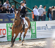 Laura Asadauskaitė-Zadneprovskienė