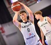 Lietuvos jaunimo (iki 18 metų) vaikinų rinktinė įveikė &Scaron;vediją. Justas Stonkus