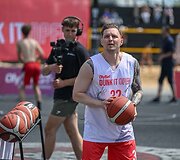 &Scaron;e&scaron;tadienį prie Baltojo tilto įvyko &bdquo;OlyBet DUNK IT Open&ldquo; krep&scaron;inio renginys.
