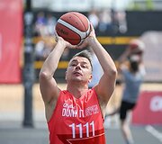 &Scaron;e&scaron;tadienį prie Baltojo tilto įvyko &bdquo;OlyBet DUNK IT Open&ldquo; krep&scaron;inio renginys.