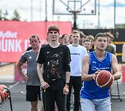&Scaron;e&scaron;tadienį prie Baltojo tilto įvyko &bdquo;OlyBet DUNK IT Open&ldquo; krep&scaron;inio renginys.