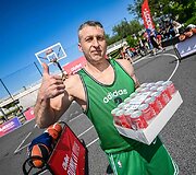 &Scaron;e&scaron;tadienį prie Baltojo tilto įvyko &bdquo;OlyBet DUNK IT Open&ldquo; krep&scaron;inio renginys.