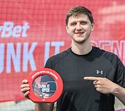 &Scaron;e&scaron;tadienį prie Baltojo tilto įvyko &bdquo;OlyBet DUNK IT Open&ldquo; krep&scaron;inio renginys.