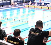 Liublino baseine Lietuvos rinktinės treneriai stebi varžybas.