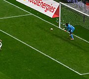 Afrikos čempionato finalas: Marokas &ndash; Senegalas. Brahimas Diazas nerealizavo 11 metrų baudinio, pataikęs į vartininką Edouardą Mendy.