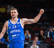 Pirmasis mažojo finalo mačas: Klaipėdos &bdquo;Neptūnas&ldquo; &ndash; Panevėžio &bdquo;Lietkabelis&ldquo;. Zane'as Watermanas