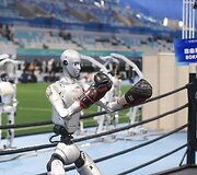 Robotų žaidynės Kinijoje.