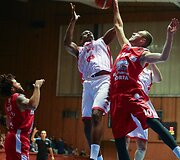 Utenos &bdquo;Juventus&ldquo; krep&scaron;ininkai i&scaron;vykoje palaužė Sofijos &bdquo;Lukoil Academic&ldquo;.