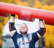 Vilniuje savaitgalį &scaron;e&scaron;tąjį kartą surengtas tarptautinis galiūnų turnyras &bdquo;Savickas Classic 2017&ldquo;.