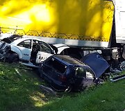 Avarija sostinės Kirtimų g.: susidūrė keturi lengvieji automobiliai ir vienas sunkiasvoris