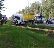 Avarija sostinės Kirtimų g.: susidūrė keturi lengvieji automobiliai ir vienas sunkiasvoris