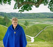 2017 07 06. Lietuvos Respublikos Prezidentė Dalia Grybauskaitė Kernavėje 