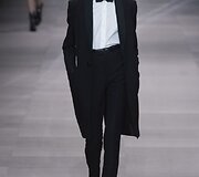 &bdquo;C&eacute;line&ldquo; 2019 m. pavasario ir vasaros kolekcijos modelis