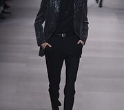 &bdquo;C&eacute;line&ldquo; 2019 m. pavasario ir vasaros kolekcijos modelis