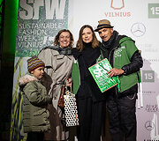 "Zero Waste Fest" organizatorė Daiva Savickienė, Indrė Jakaitytė ir Seržas Gandžumianas