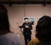 Aistis Mickevičius Vilniuje atidarė konceptualios parfumerijos parodą