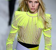 &bdquo;Balmain&ldquo; 2018&ndash;2019 m. rudens ir žiemos kolekcijos modelis