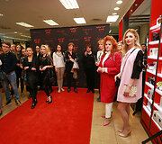 Vakarėlio &bdquo;Red Lips week by Giorgio Armani&ldquo; akimirka