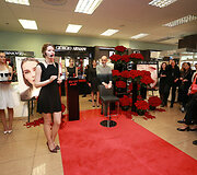 Vakarėlio &bdquo;Red Lips week by Giorgio Armani&ldquo; akimirka
