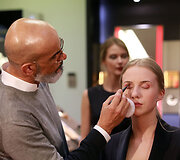 Vakarėlio &bdquo;Red Lips week by Giorgio Armani&ldquo; akimirka