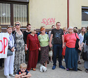 Kauniečiai protestavo prie&scaron; medžių pjovimą mieste