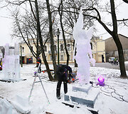 Ledo skulptūrų gamyba