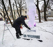 Ledo skulptūrų gamyba