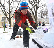 Ledo skulptūrų gamyba