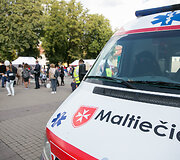 Mokyklinių prekių mugė &bdquo;Mažoj &scaron;irdelėj &ndash; didelės idėjos&ldquo; akimirka