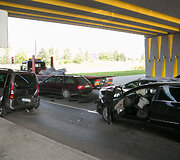 Trijų automobilių avarija Pavilnionių gatvėje