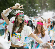 Spalvingasis &bdquo;The Color Run&ldquo; bėgimas