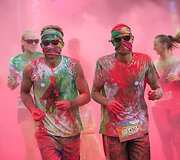 Spalvingasis &bdquo;The Color Run&ldquo; bėgimas
