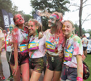Spalvingasis &bdquo;The Color Run&ldquo; bėgimas