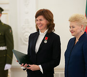 Živilė Mikalauskaitė ir Dalia Grybauskaitė