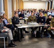 Naujų karinių miestelių projekto pristatymas