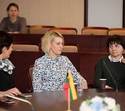 &Scaron;vietimo ministerijoje antrą naktį nakvoja mokytojai