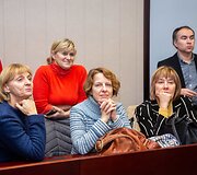 Vilniaus Vytauto Didžiojo gimnazijos mokytojai aplankė &Scaron;vietimo ministerijoje streikuojančius mokytojus
