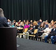 Diskusija &bdquo;Negrožinės literatūros sukelstėjimas: ką ir kodėl skaitome?