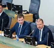 Vilius &Scaron;apoka, Saulius Skvernelis