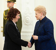 Daugiavaikių mamų apdovanojimo ceremonija Prezidentūroje