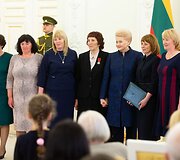 Daugiavaikių mamų apdovanojimo ceremonija Prezidentūroje