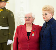 Daugiavaikių mamų apdovanojimo ceremonija Prezidentūroje