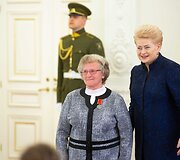 Daugiavaikių mamų apdovanojimo ceremonija Prezidentūroje
