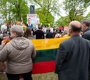 Judėjimo &bdquo;Lietuva yra čia&ldquo; akcija prie&scaron; paskutiniuosius kandidatų debatus