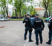 Judėjimo &bdquo;Lietuva yra čia&ldquo; akcija prie&scaron; paskutiniuosius kandidatų debatus